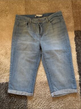 Women’s Levi's Light Blue Cropped Denim Capri Jeans